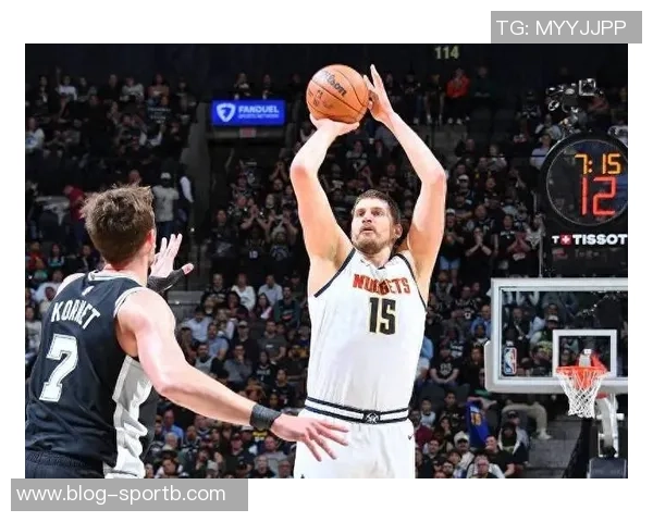 约基奇双加时拼搏45分钟毫无疲惫感展现超强体能与意志力 约基奇双加时拼搏45分钟毫无疲惫感展现超强体能与意志力